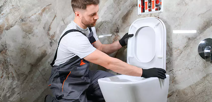Urinal Installation in Aventura